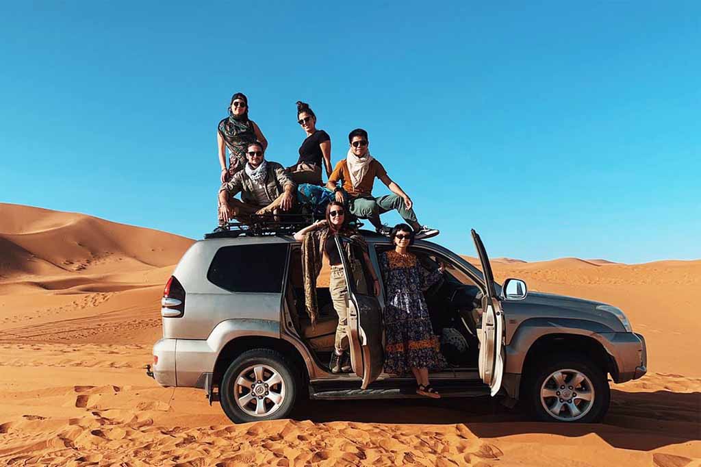 Merzouga day tour arround dunes